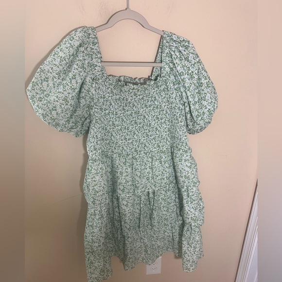 English Factory Plus Puff-Sleeve Smocked Tiered Dress size 1X cotton - Picture 2 of 8